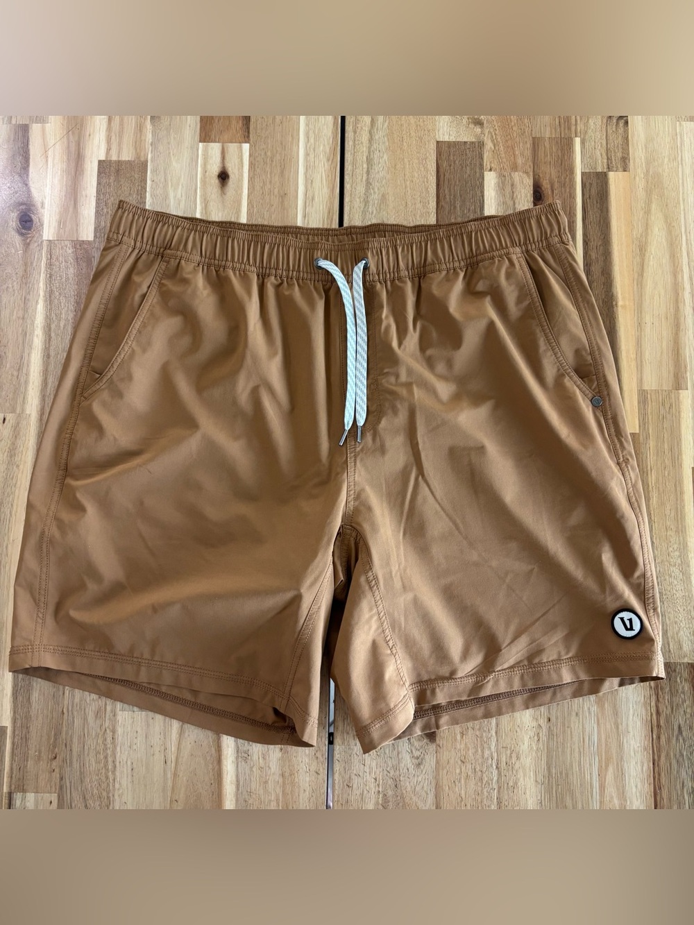 Vuori Shorts